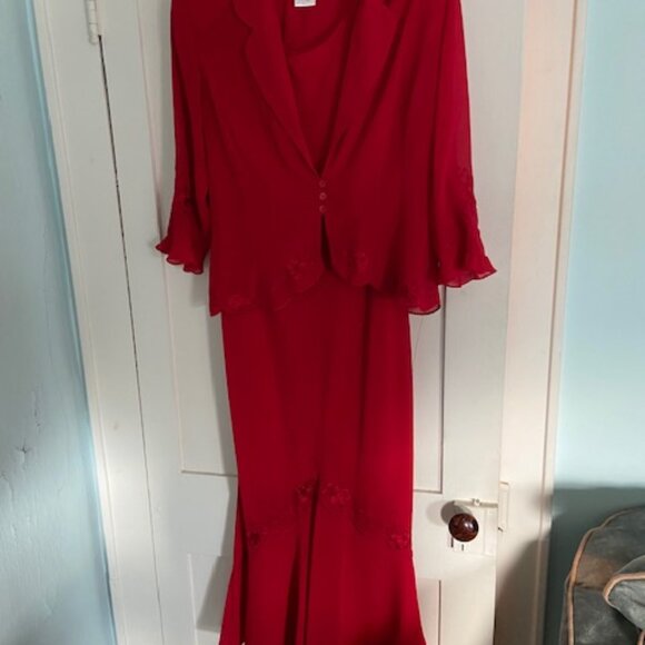 Women's Dress Set - Picture 1 of 4